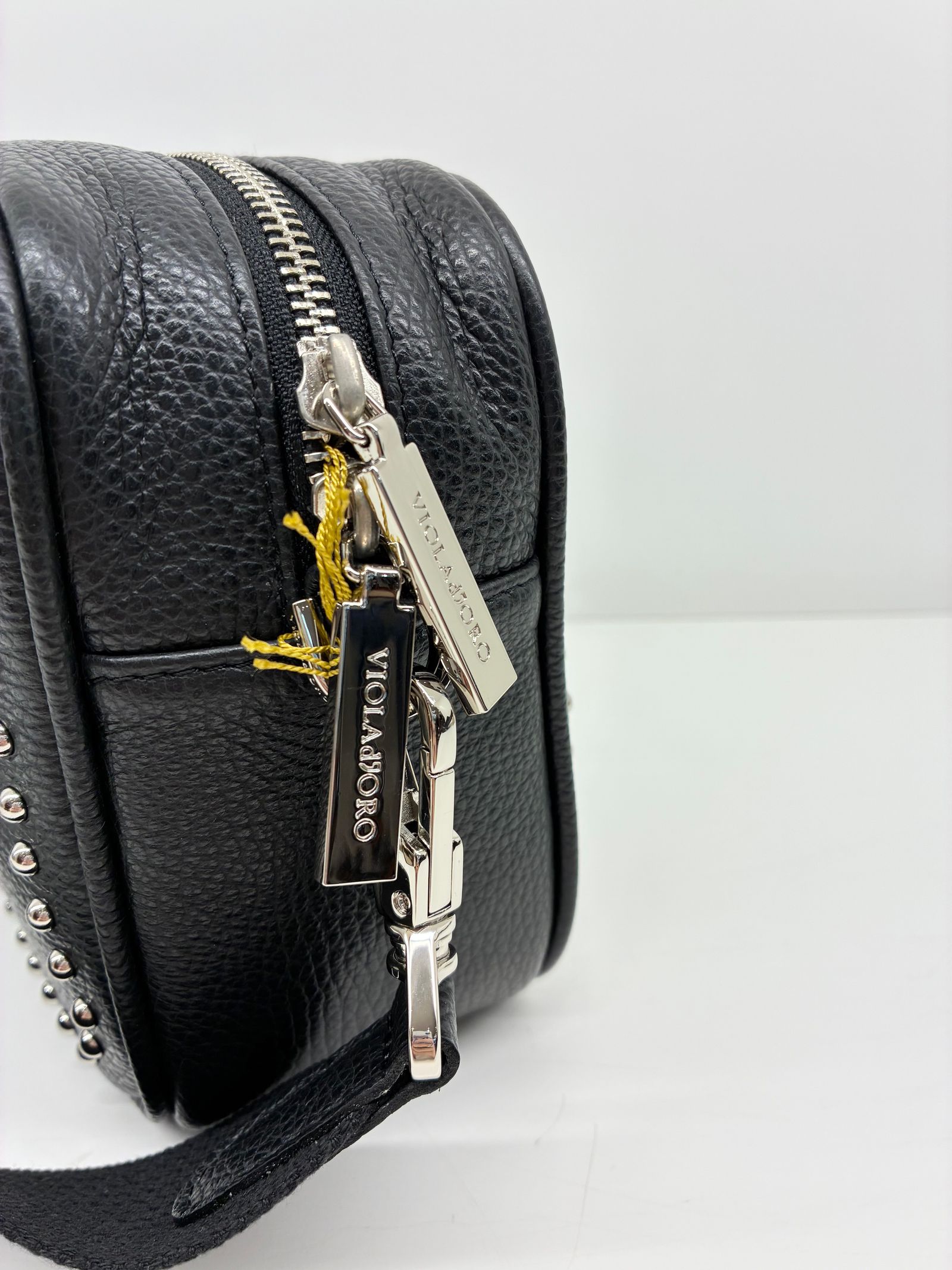 MIRO / スタッズ付きレザーカメラバッグ / ブラック