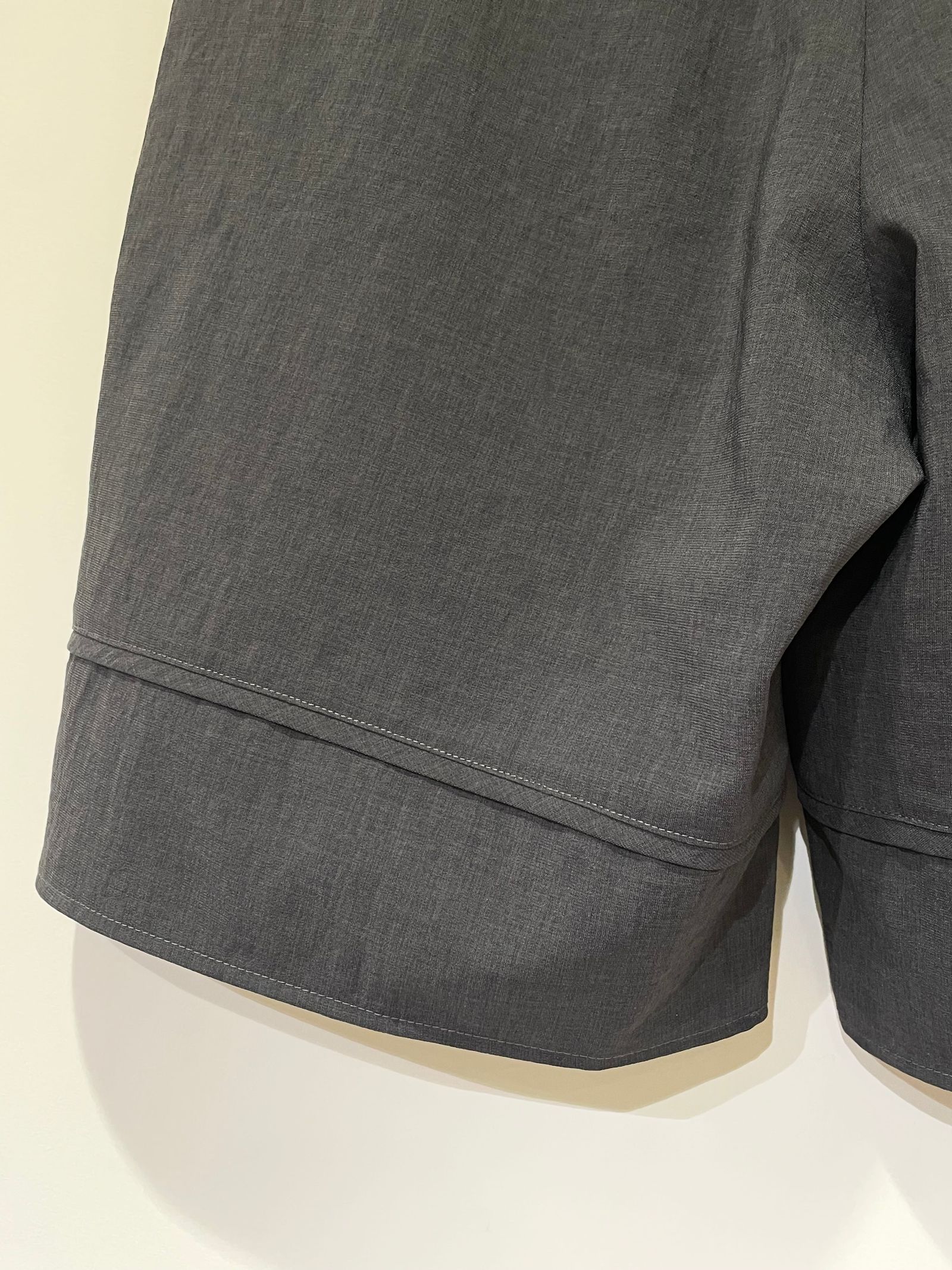 Shari Wide Shorts / タックワイドショートパンツ / シャンブレーブラック
