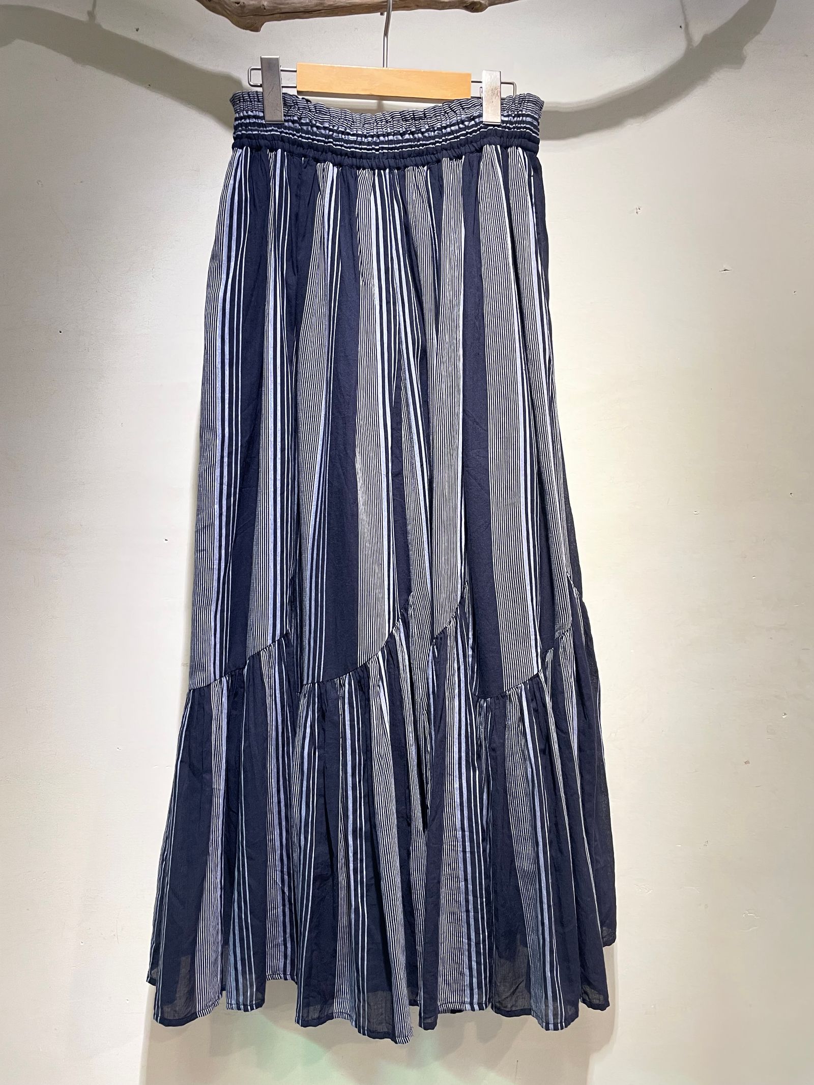 Cotton Voile Stripe Slant Panel Skirt / ギャザースカート / ストライプ / ネイビー