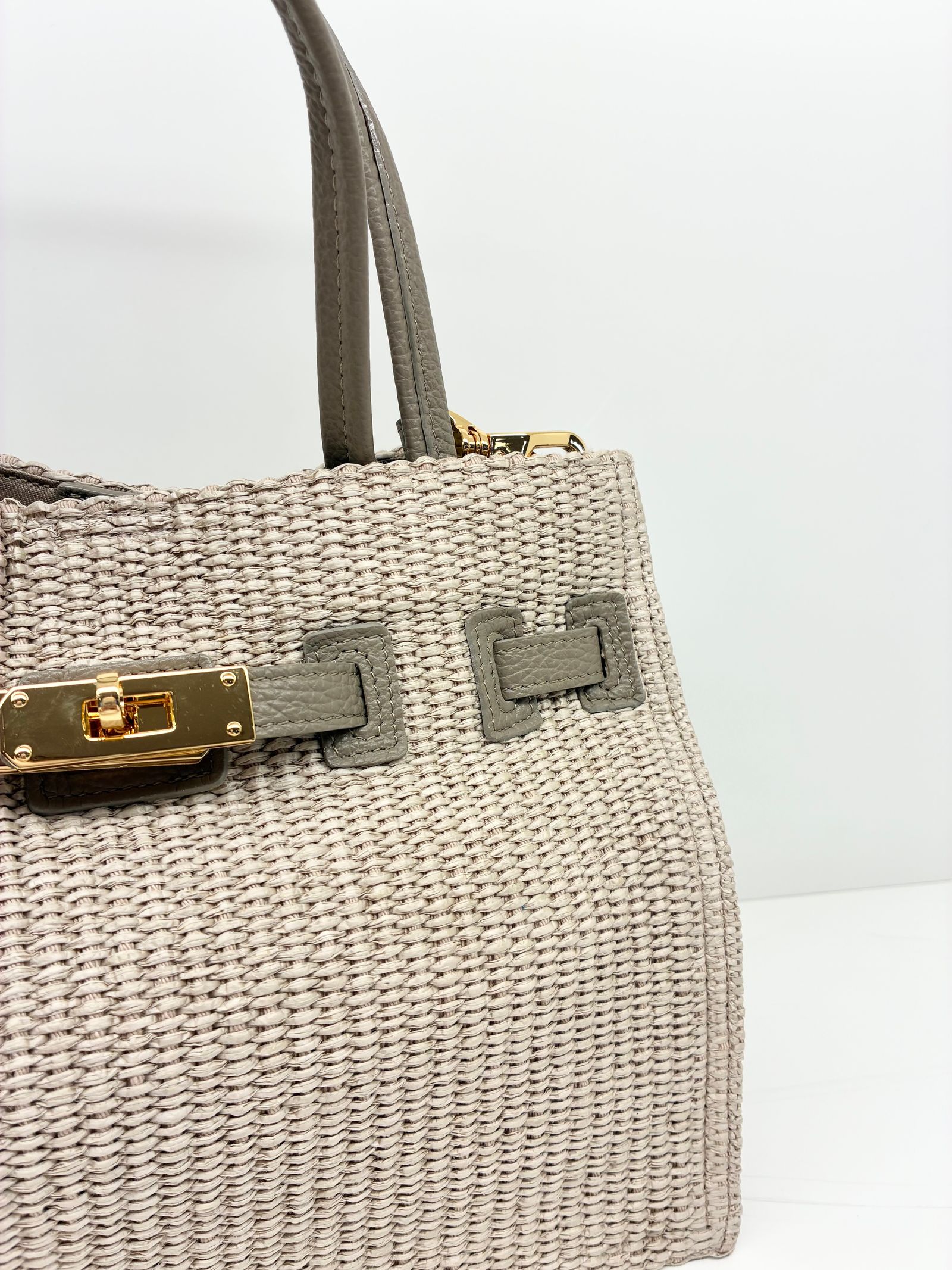 SANDRO / ベルト付きかごバッグ / ベージュ