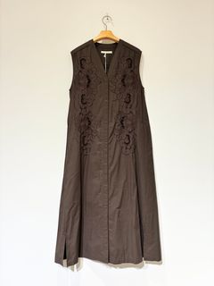 Poplin Daisy Cutwork Sleeveless Dress / 刺繍ノースリーブワンピース / ブラウン