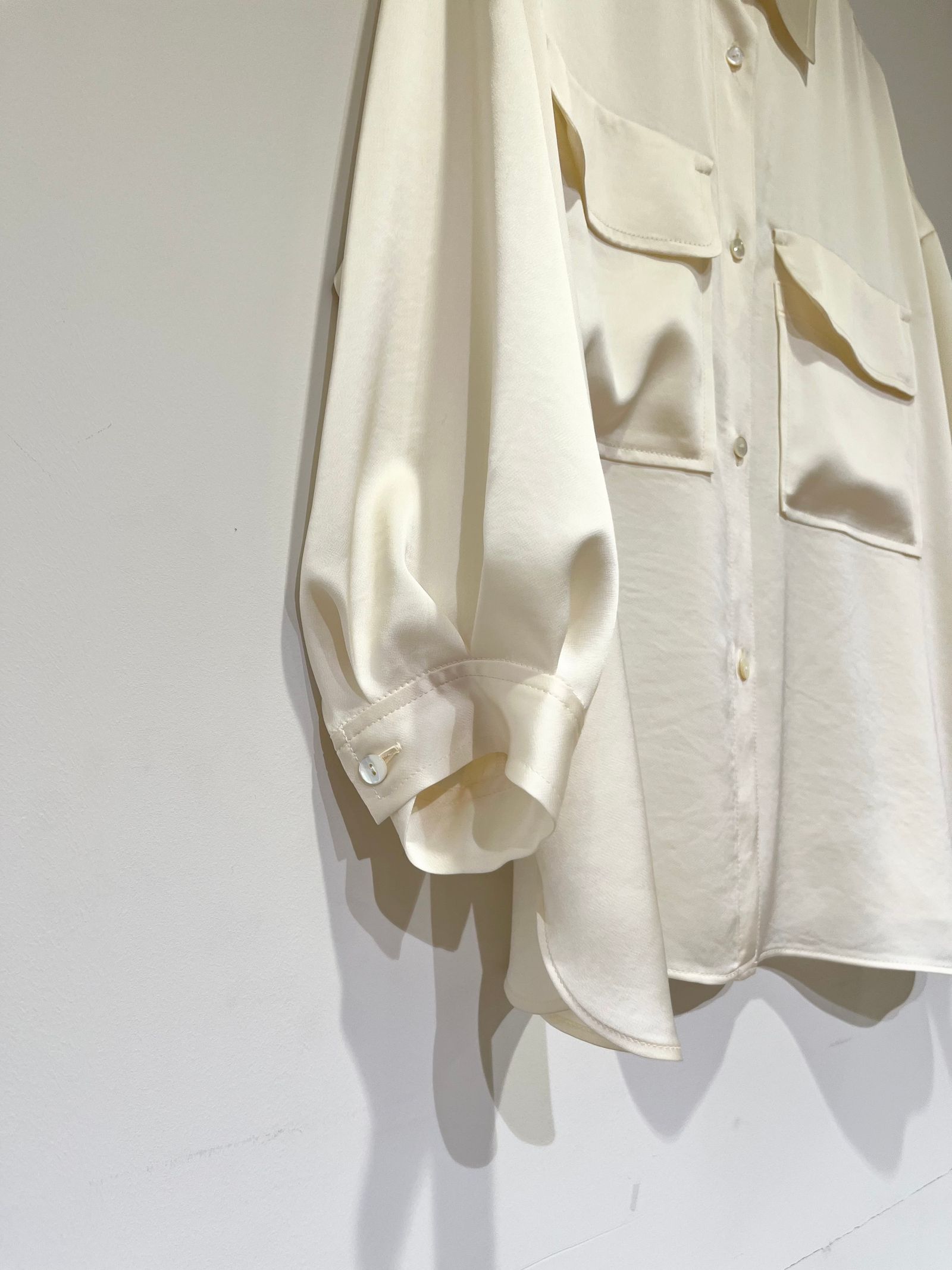 Bed&Breakfast / Satin LRM Shirts / サテンシャツ / オフホワイト
