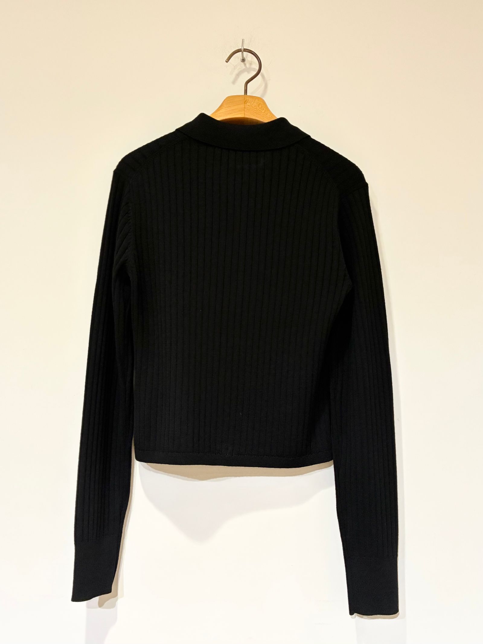 ウールアウトフィット ポロカーディガン / ポロニット / ブラック