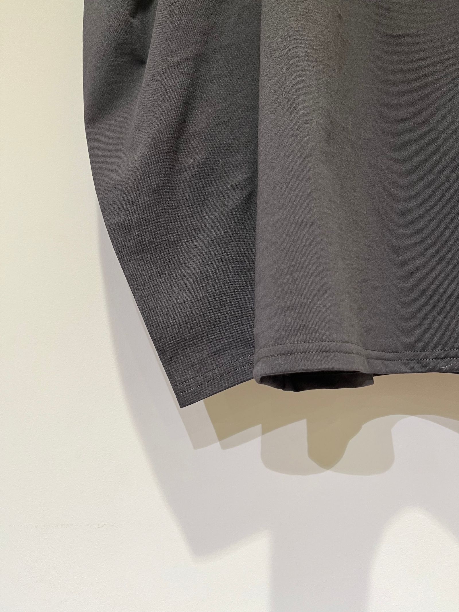 【ラスト1点】SHIRRING JERSEY BLOUSE / パフスリーブカットソー / ロンT / チャコールグレー
