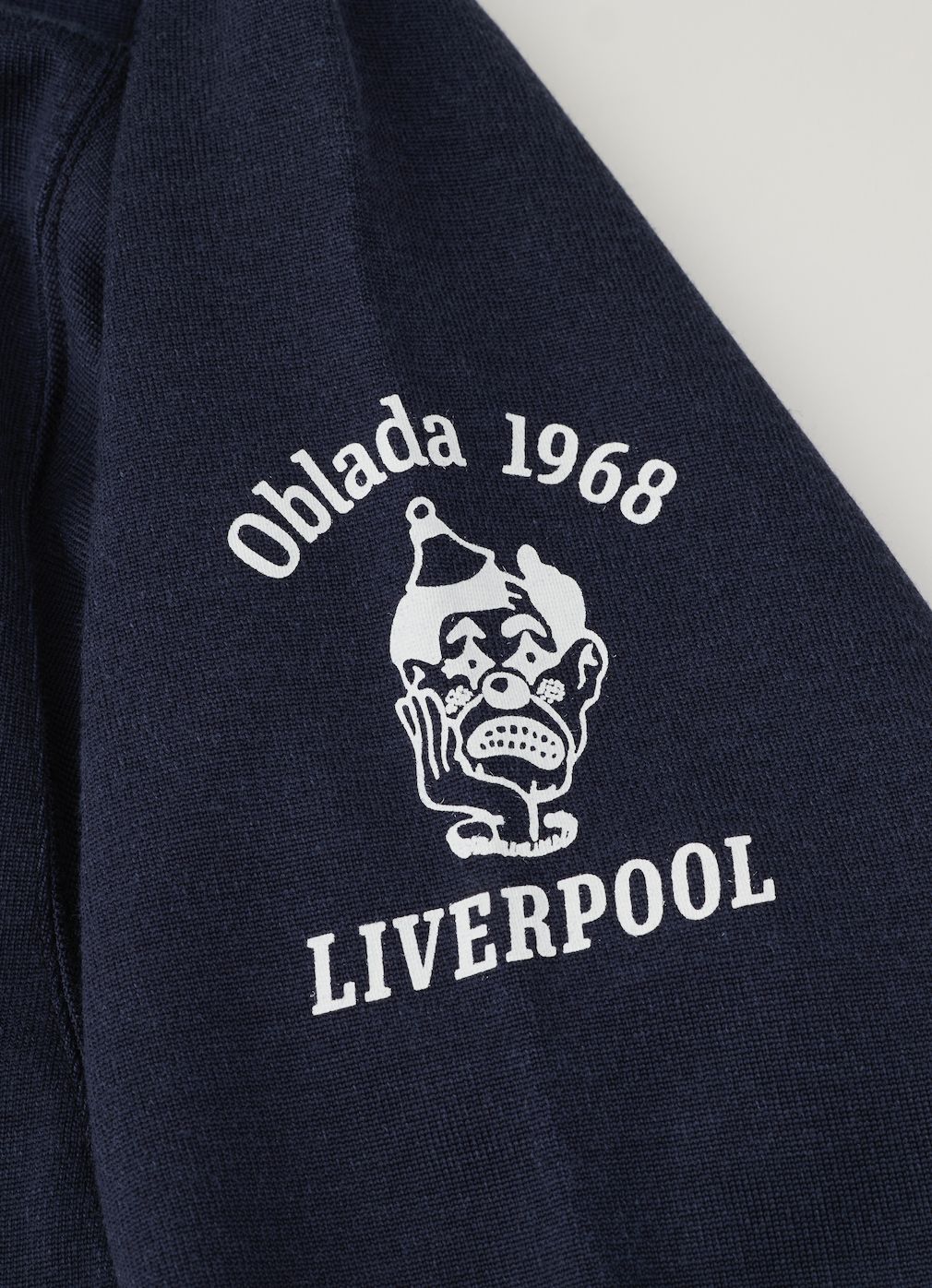 FOOTBALL TEE / ナンバリングプリントTシャツ / ネイビー