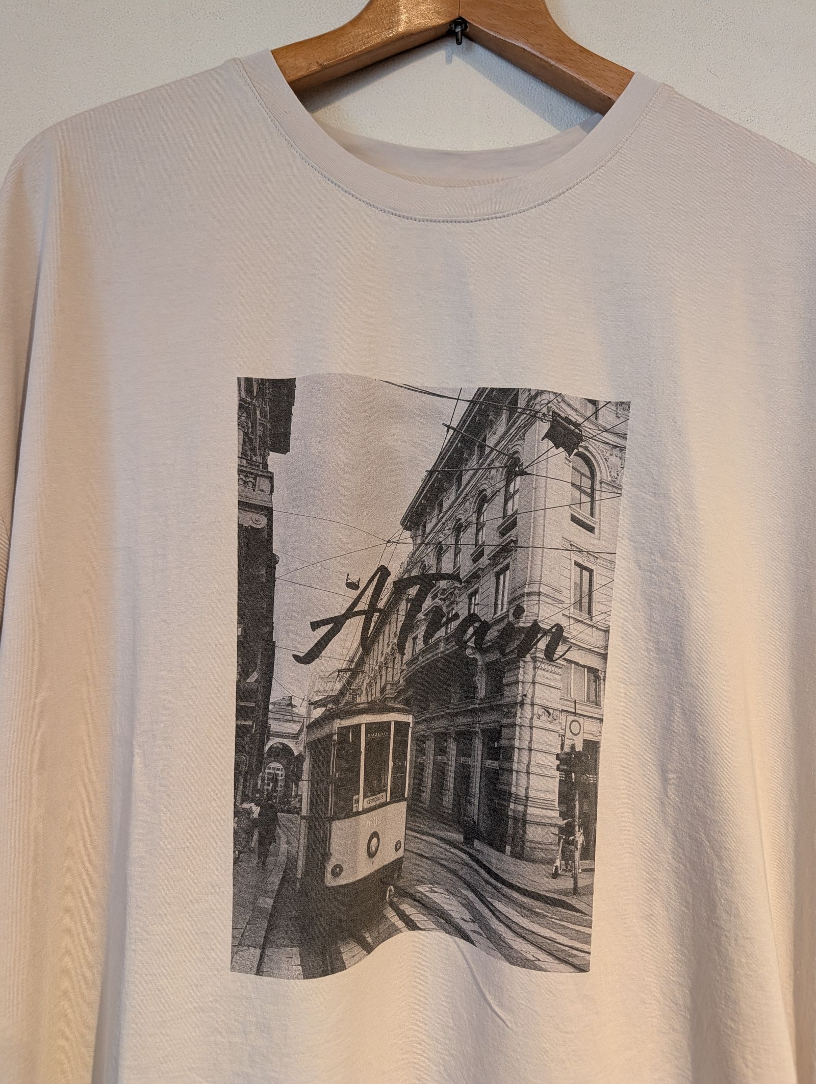 フォトプリントt-shirt / フォトプリントTシャツ / Tシャツ / ベージュ