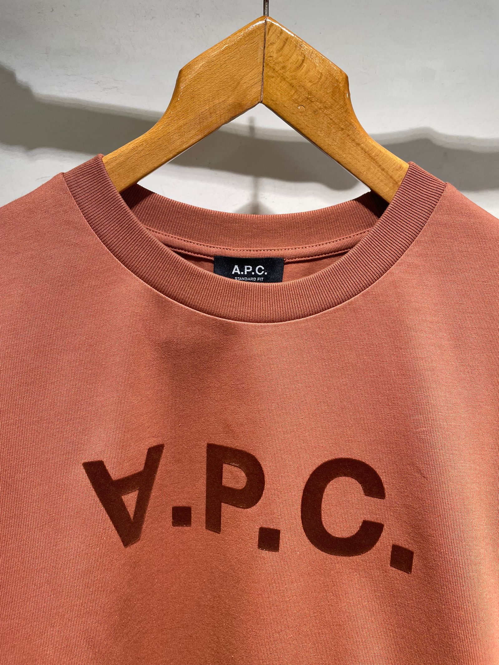 Standard Grand VPC Tシャツ / ロゴTシャツ / ブラウン