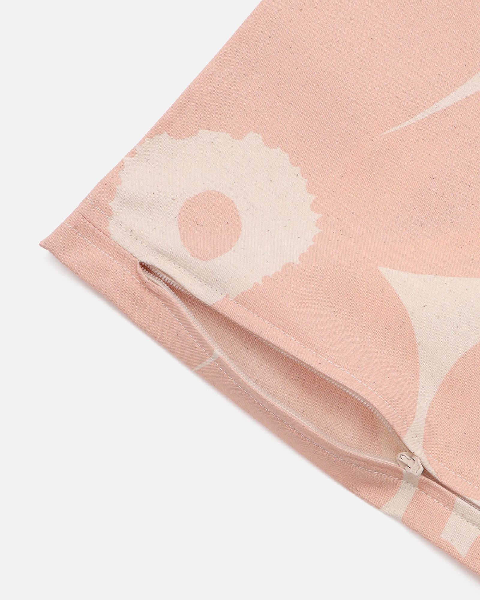 【ラスト1点】 Pieni Unikko / クッションカバー / 50x50cm / ピンク