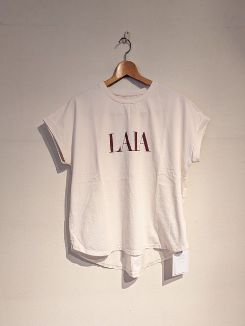 "LAIA"ロゴヘムラウンドT-shirt / ロゴTシャツ / ベージュ