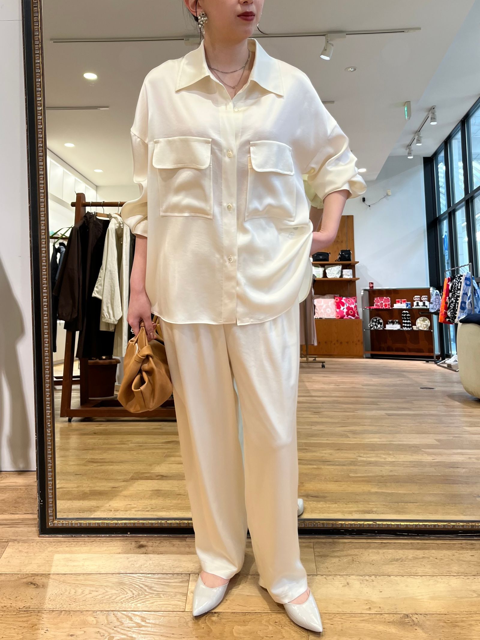 Bed&Breakfast / Satin LRM Shirts / サテンシャツ / オフホワイト