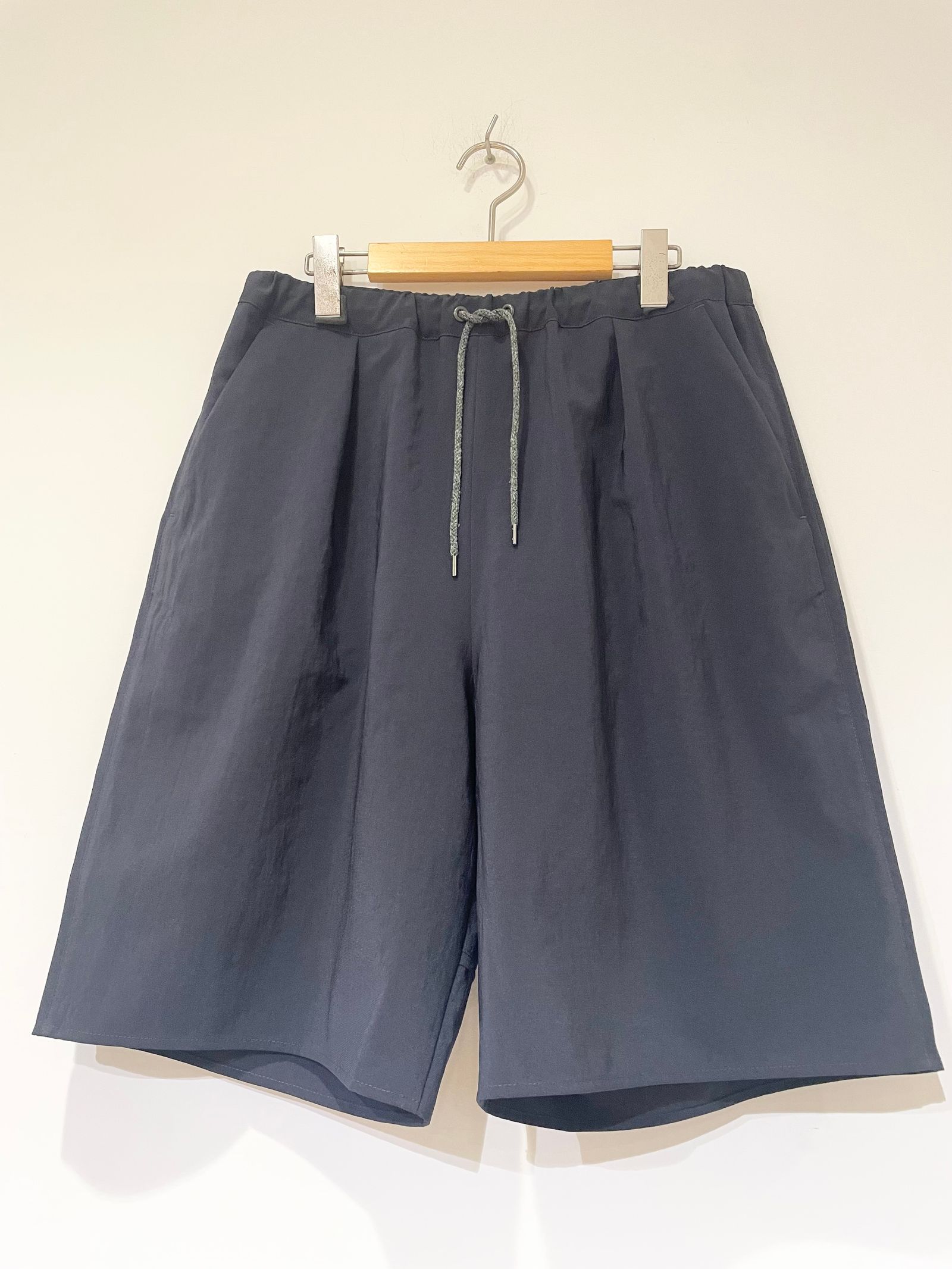 LAMOND - Shari Wide Shorts / タックワイドショートパンツ