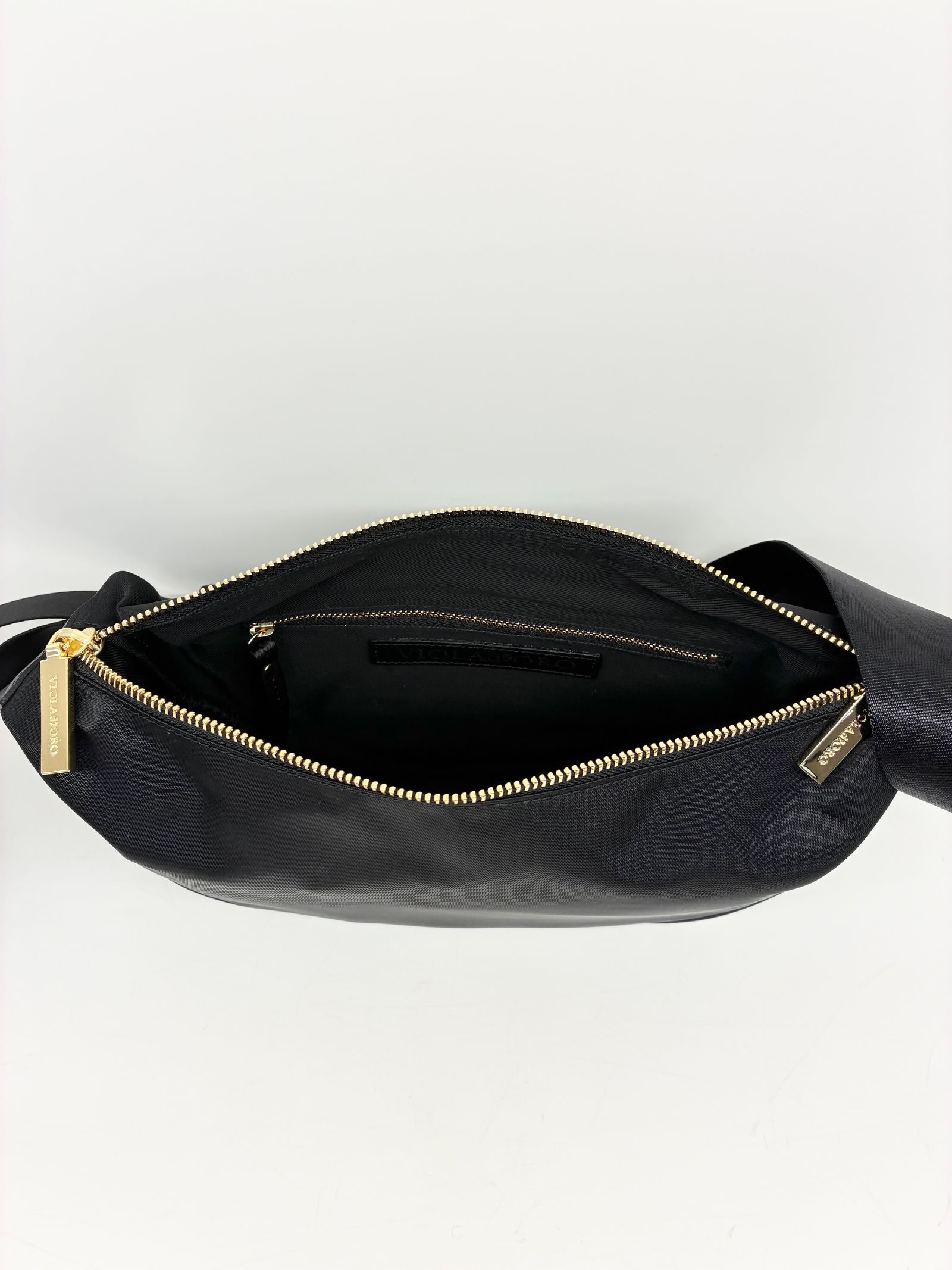 BIANCA / ナイロンボディバッグ / ブラック