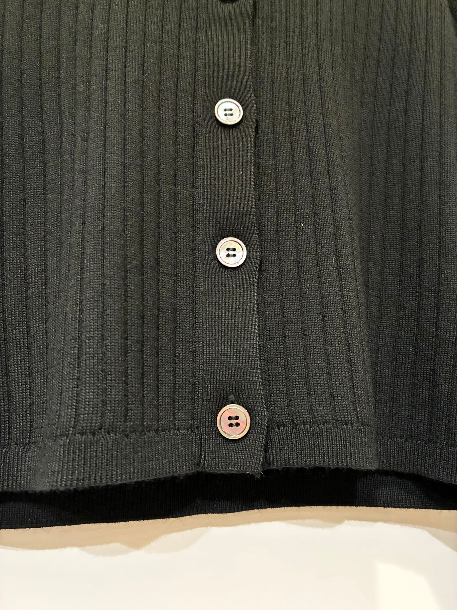 ウールアウトフィット ポロカーディガン / ポロニット / ブラック