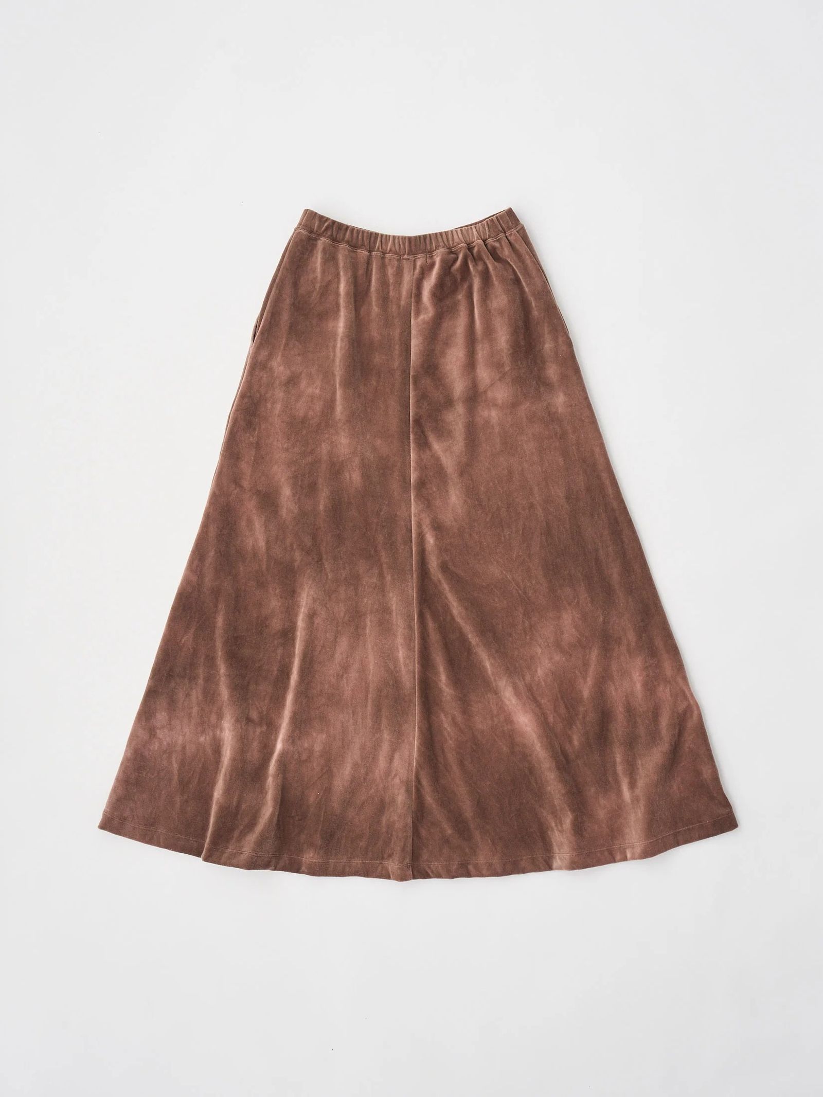 TIE-DYED COTTON VELOUR FLARED SKIRT / ブラウン