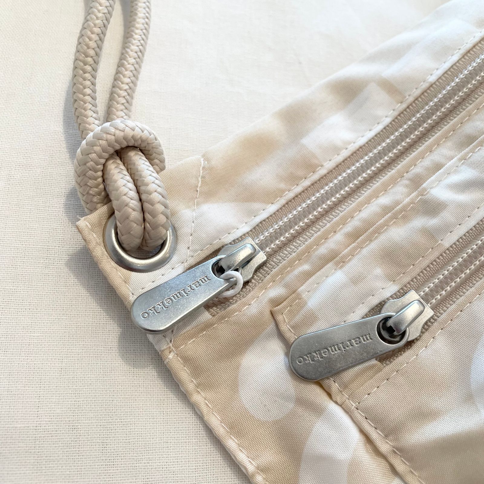SMART TRAVELBAG LOGO スマートトラベルバッグ