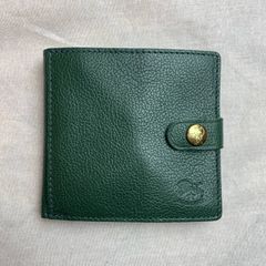 レザー二つ折り財布