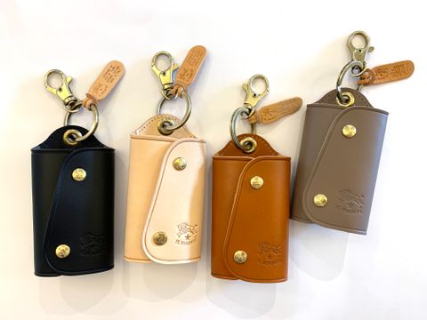IL BISONTEのスマートキー用キーケース