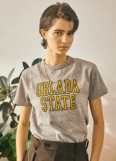 STATE TEE / ロゴTシャツ / グレー