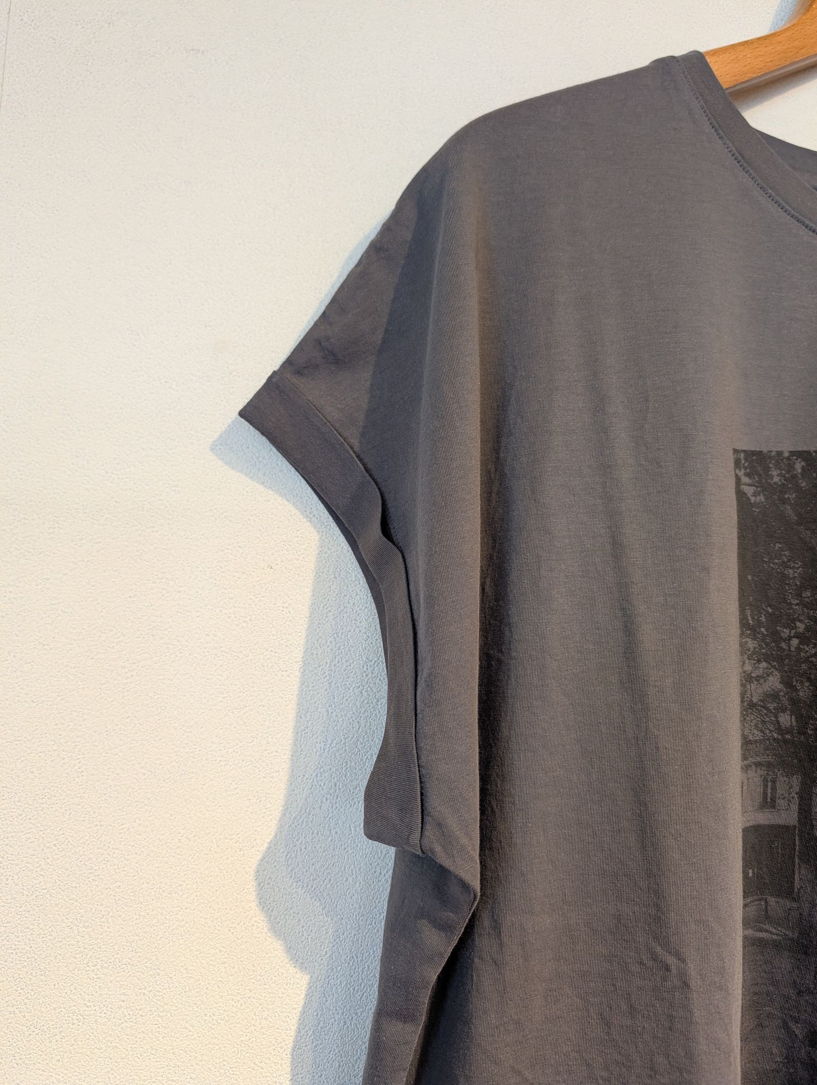 フォトプリントt-shirt / フォトプリントTシャツ / Tシャツ / グレー