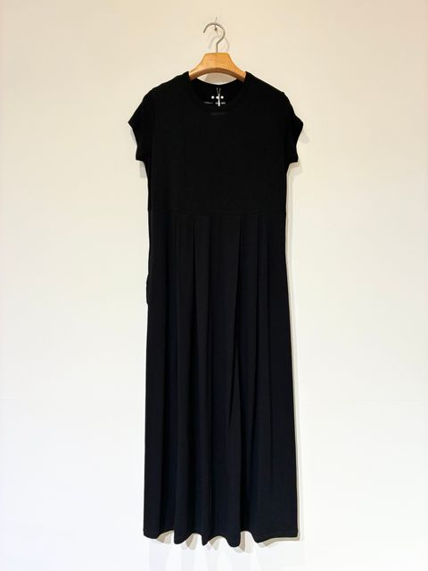 トラベルライン ドレス / レーヨンワンピース / ブラック