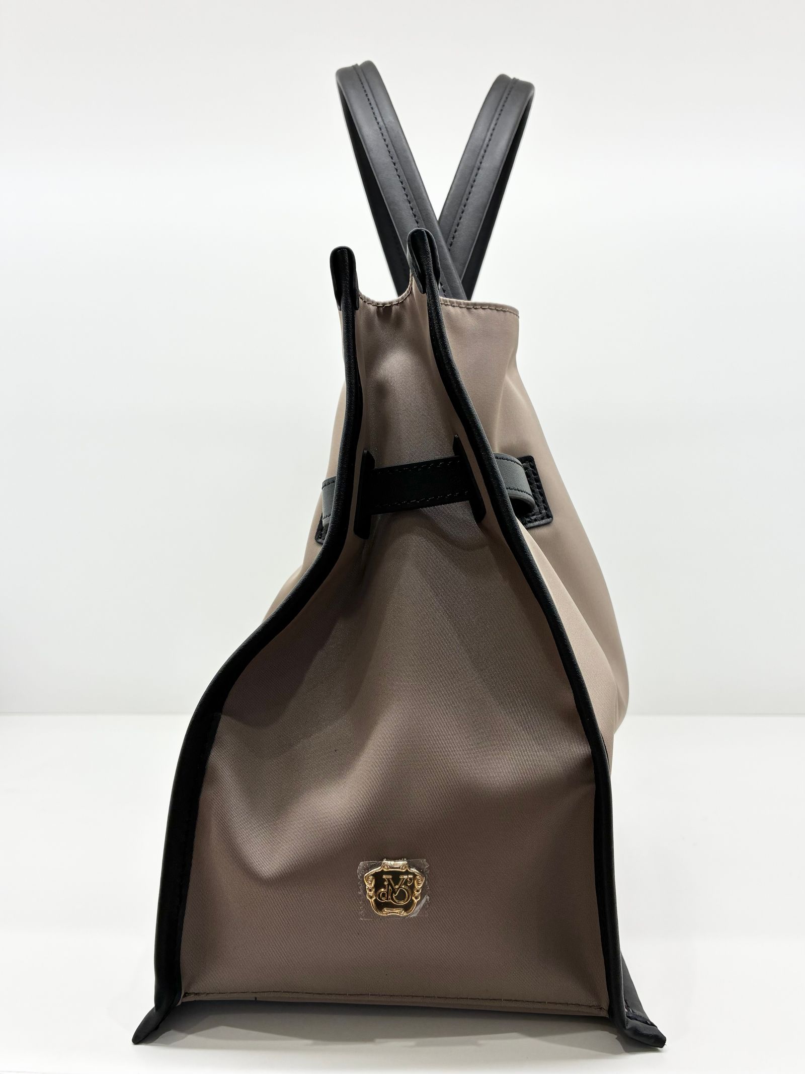 BRUNO / レザーパイピングナイロンバッグ / ベージュ