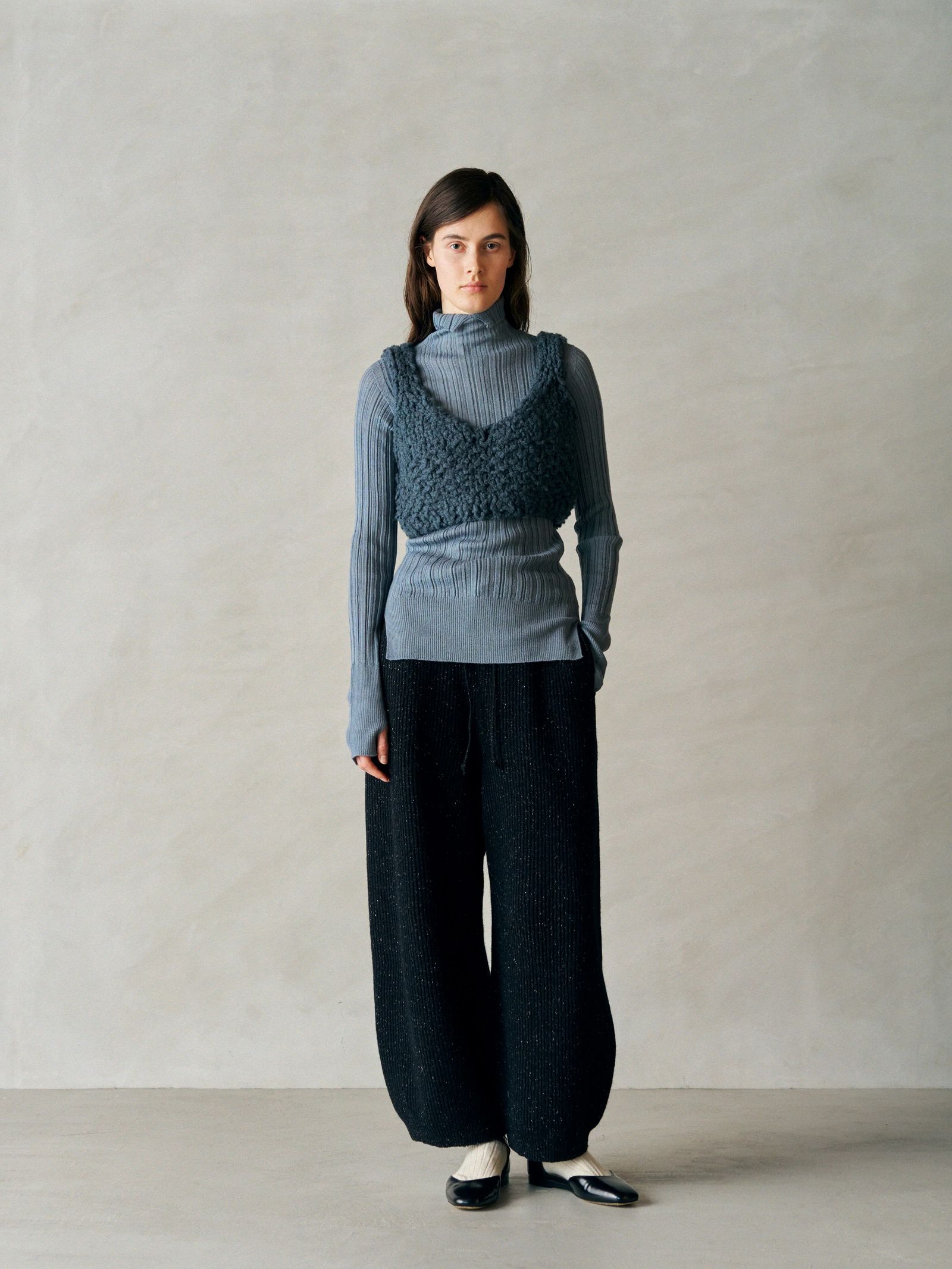 WOOLEN COTTON & SILK NEP WOOL TWEED-KNIT PANTS / ブラック