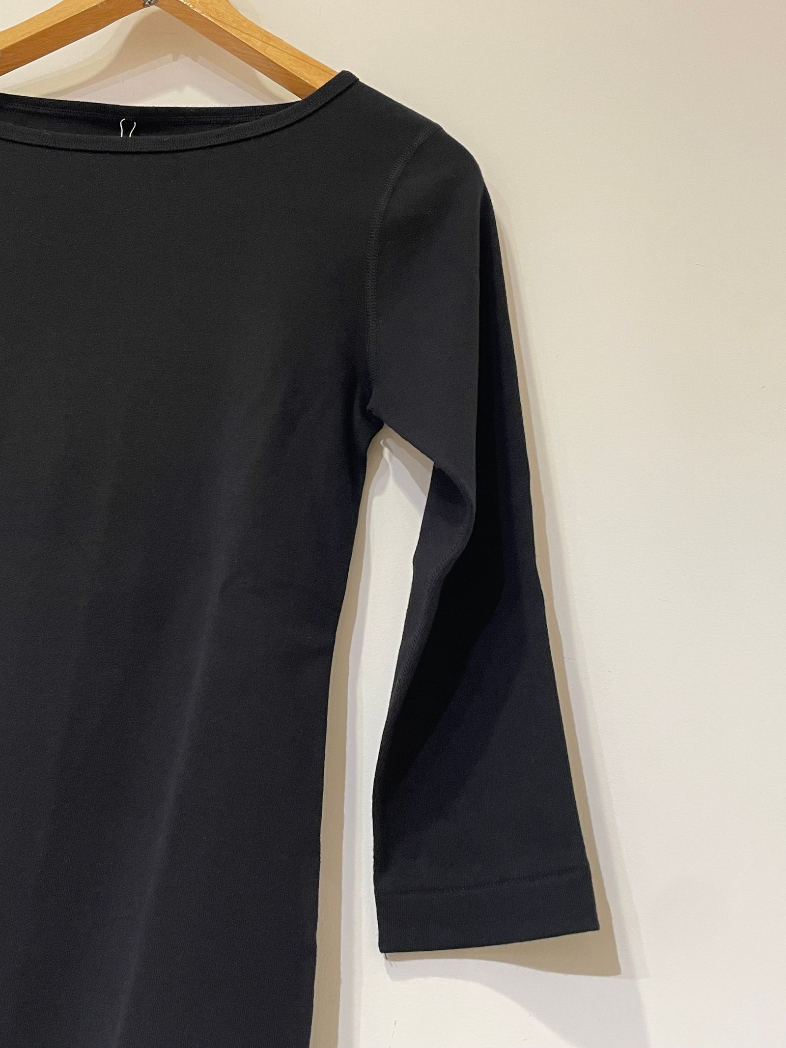 ジンジャー 七分袖 / ボートネックカットソー / ブラック