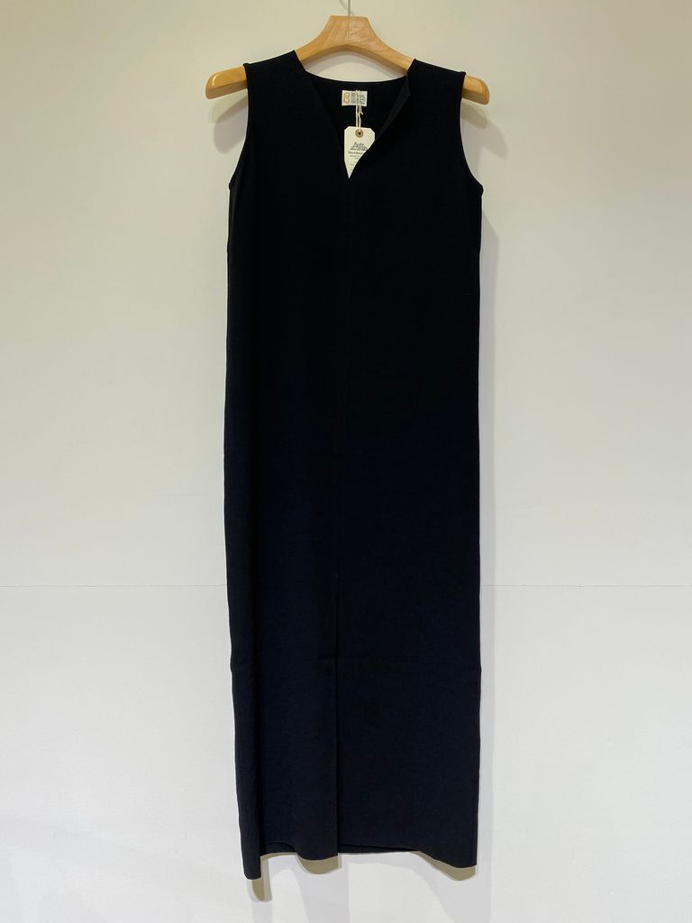 Greed International - Dry Stretch Georgette Sleeveless Dress in 