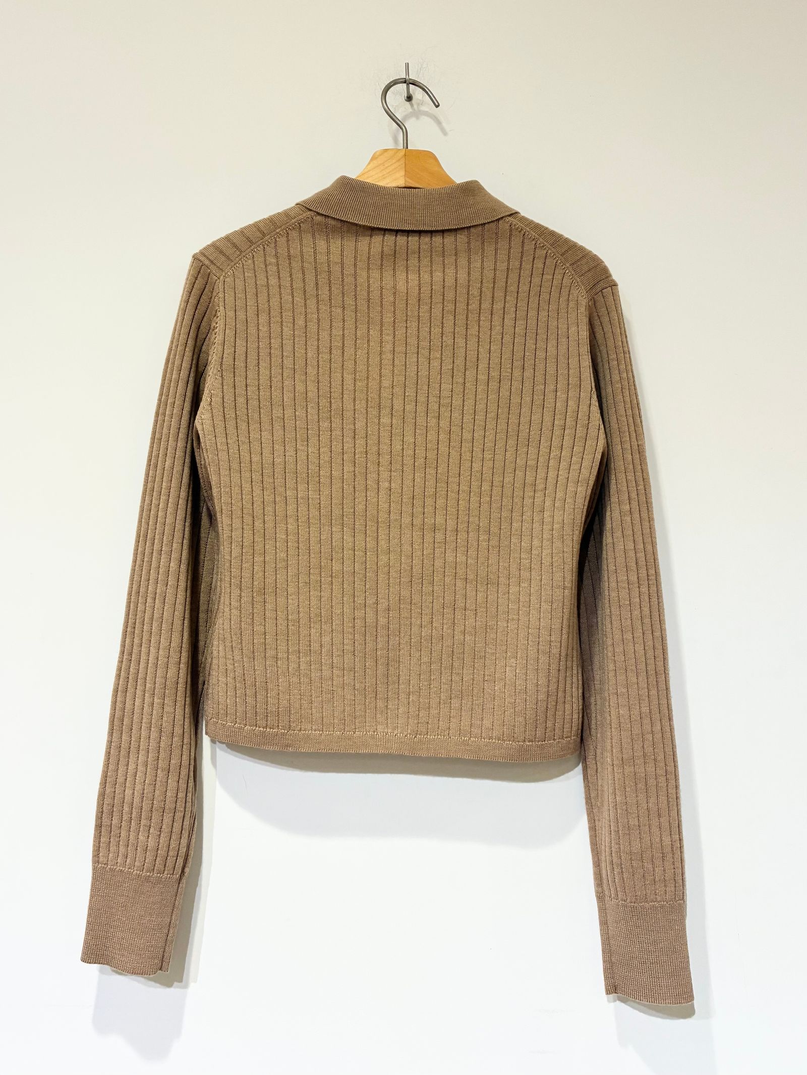 ウールアウトフィット ポロカーディガン / ポロニット / ベージュ