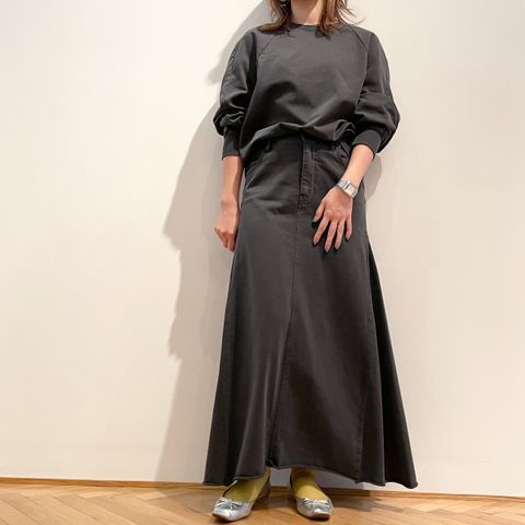 PASSIONE 女性らしさとラフさを兼ね備えたセットアップ