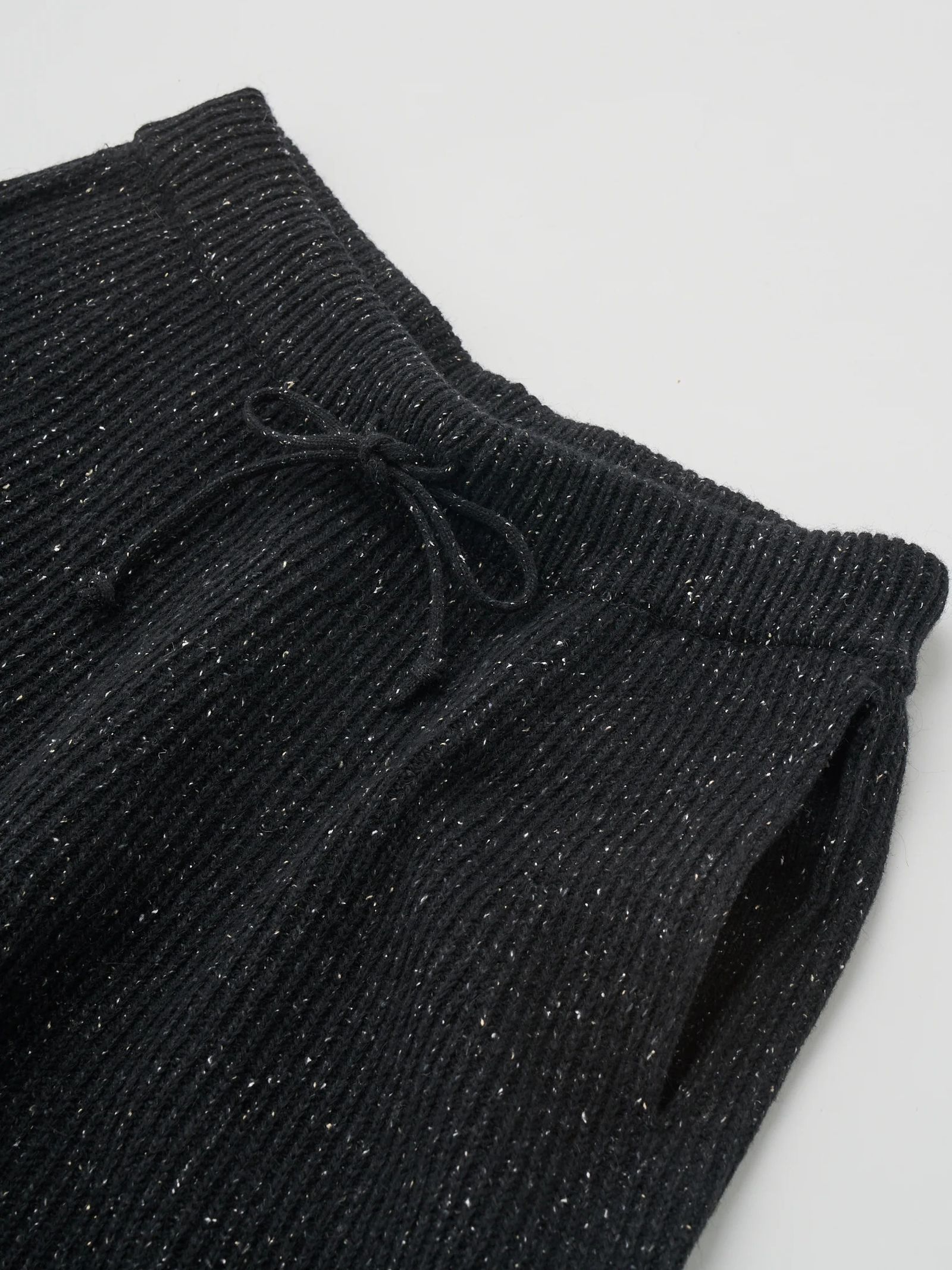 WOOLEN COTTON & SILK NEP WOOL TWEED-KNIT PANTS / ブラック