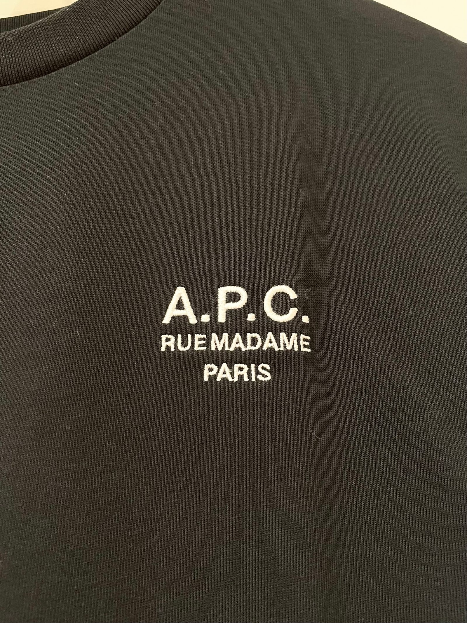 Standard Rue Madame Tシャツ / ワンポイント刺繍Tシャツ / ブラック / ホワイト