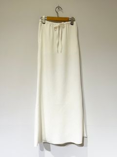【Bed&Breakfast】 Back Satin Dry Georgette Skirt / マーメイドスカート / ホワイト