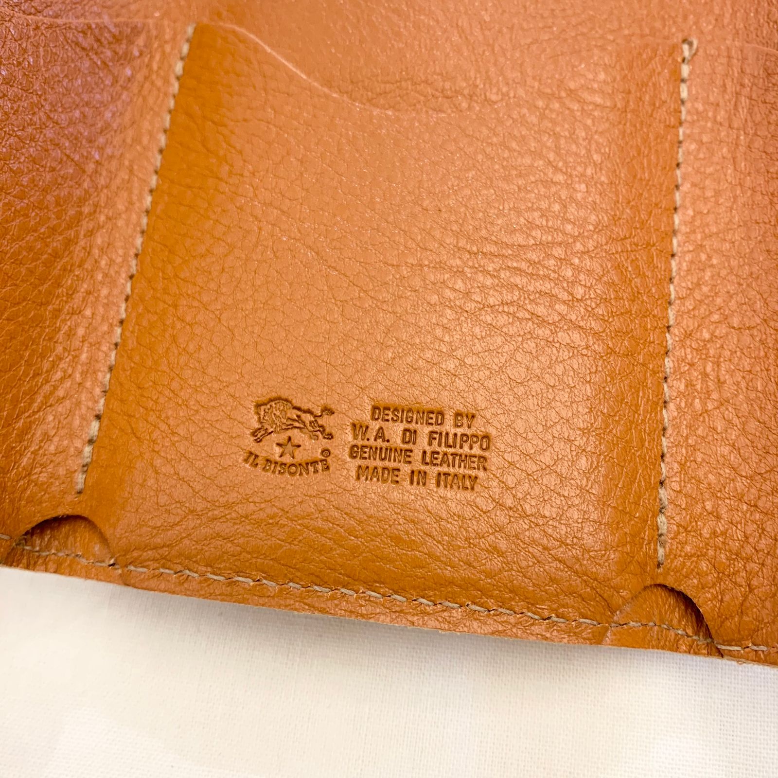トリフォルドウォレット/三つ折り財布/ヤケヌメ