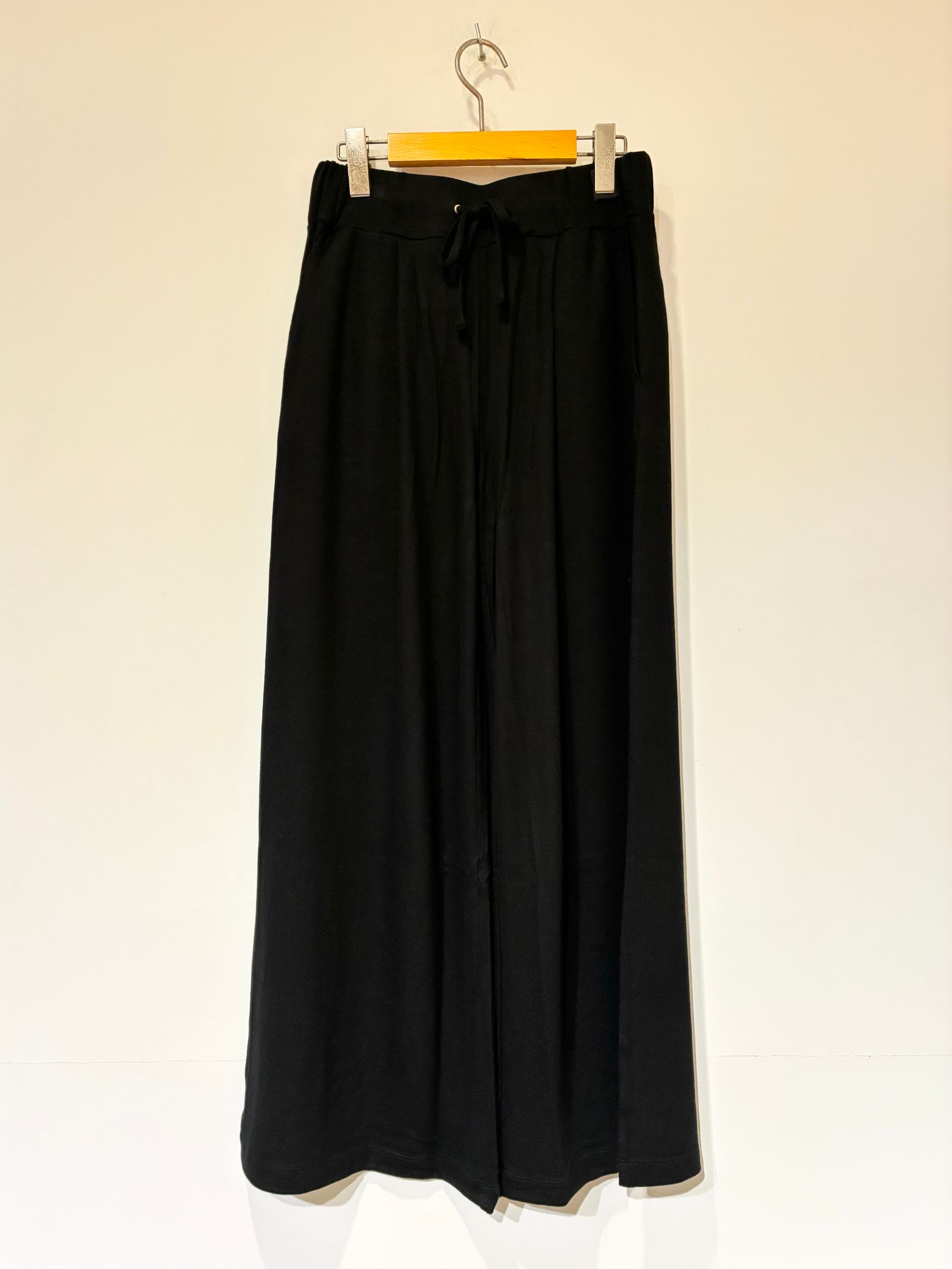 ブラッシュドセーター ワイドパンツ / ニットパンツ / ブラック