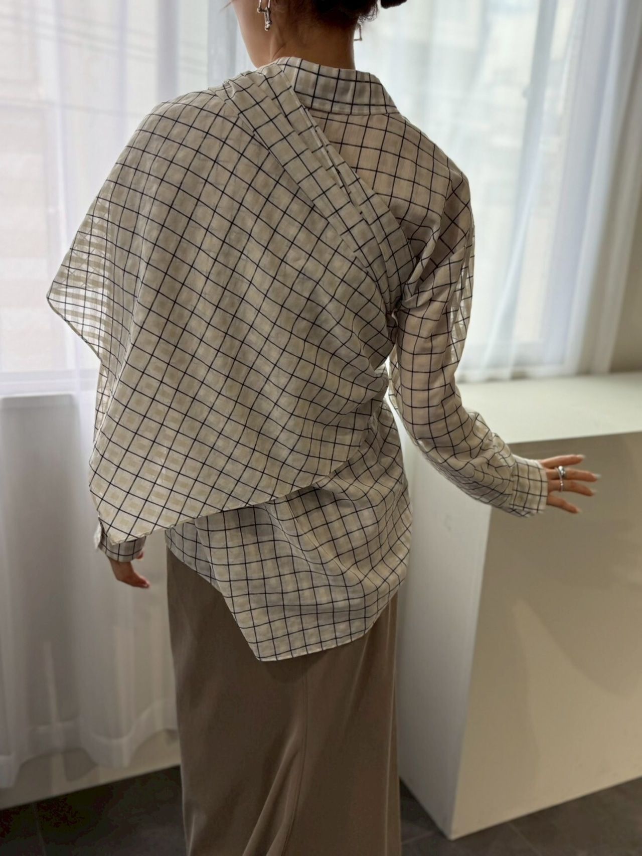 sheer check scarf shirt / シアーチェックスカーフシャツ / アイボリー