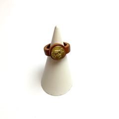 レザー コンチョ付き リング