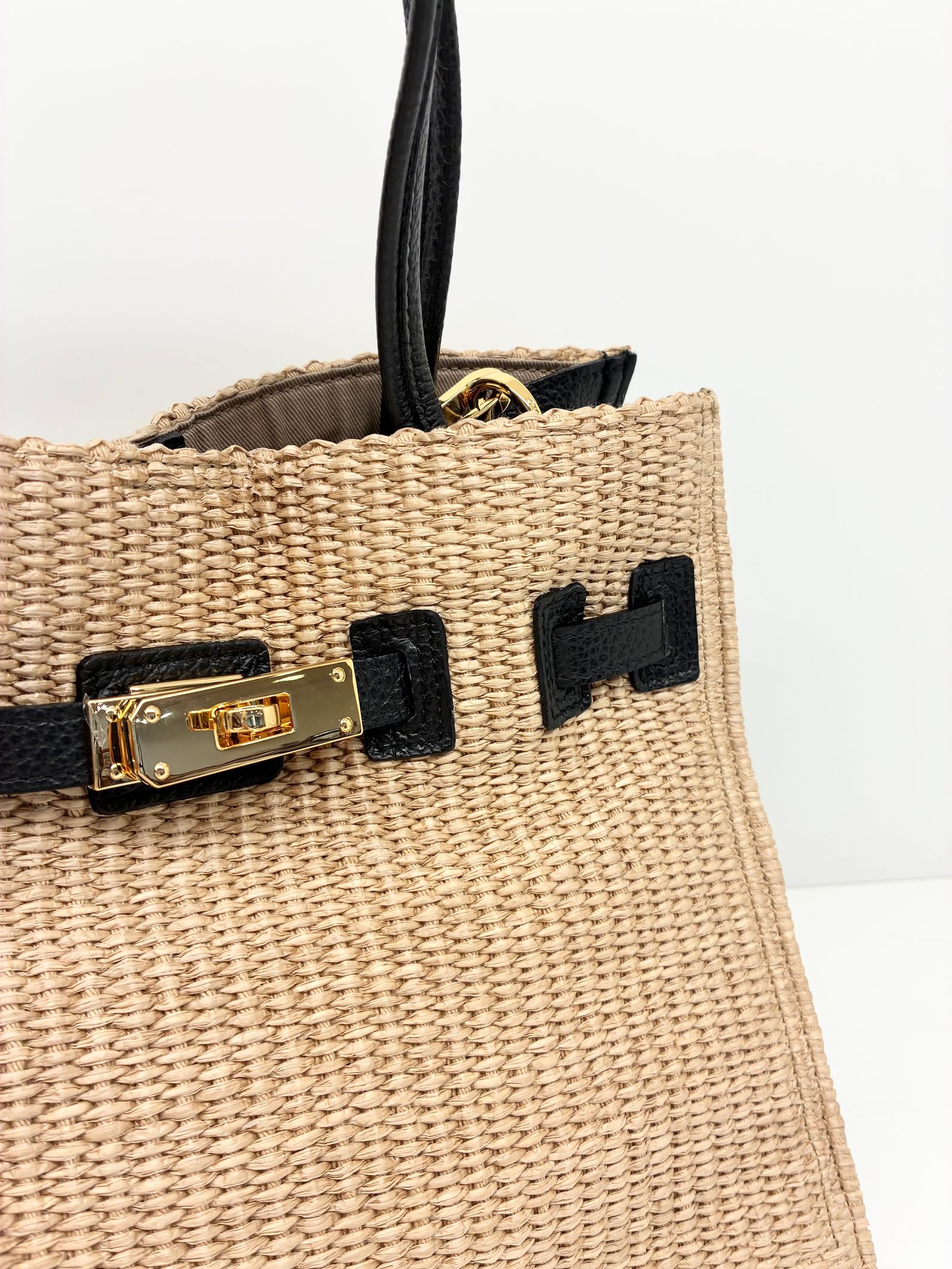 SANDRO / ベルト付きかごバッグ / ナチュラル / ブラック