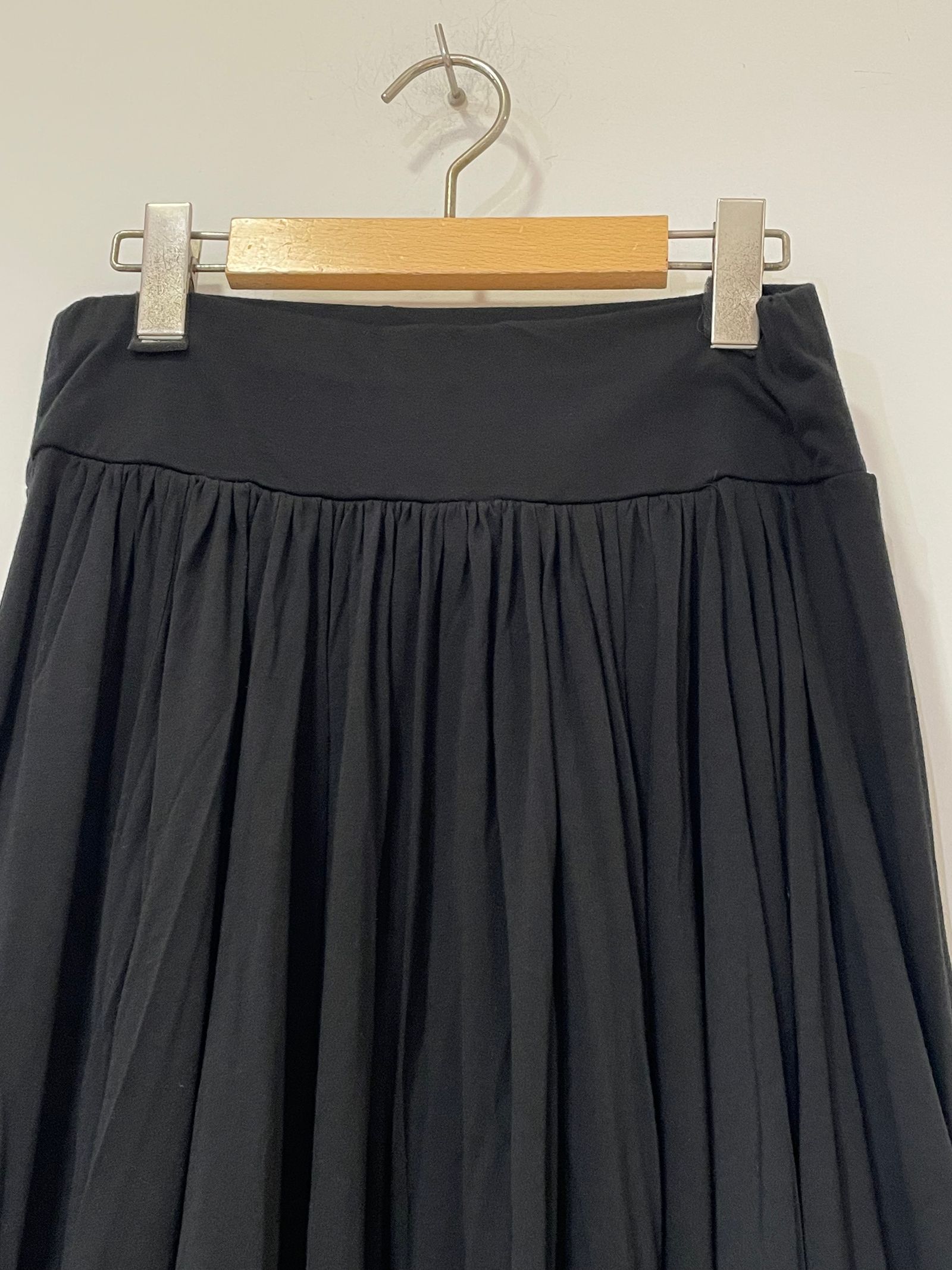 ジャージーコレット ウィンドフレアスカート / マキシスカート / ブラック