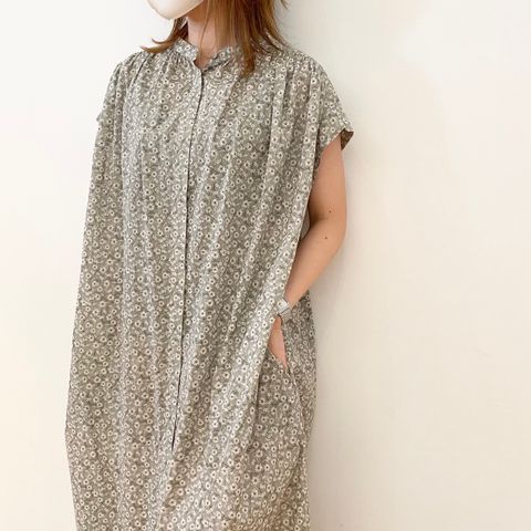 PASSIONE 一枚でかわいい花柄シャツワンピース