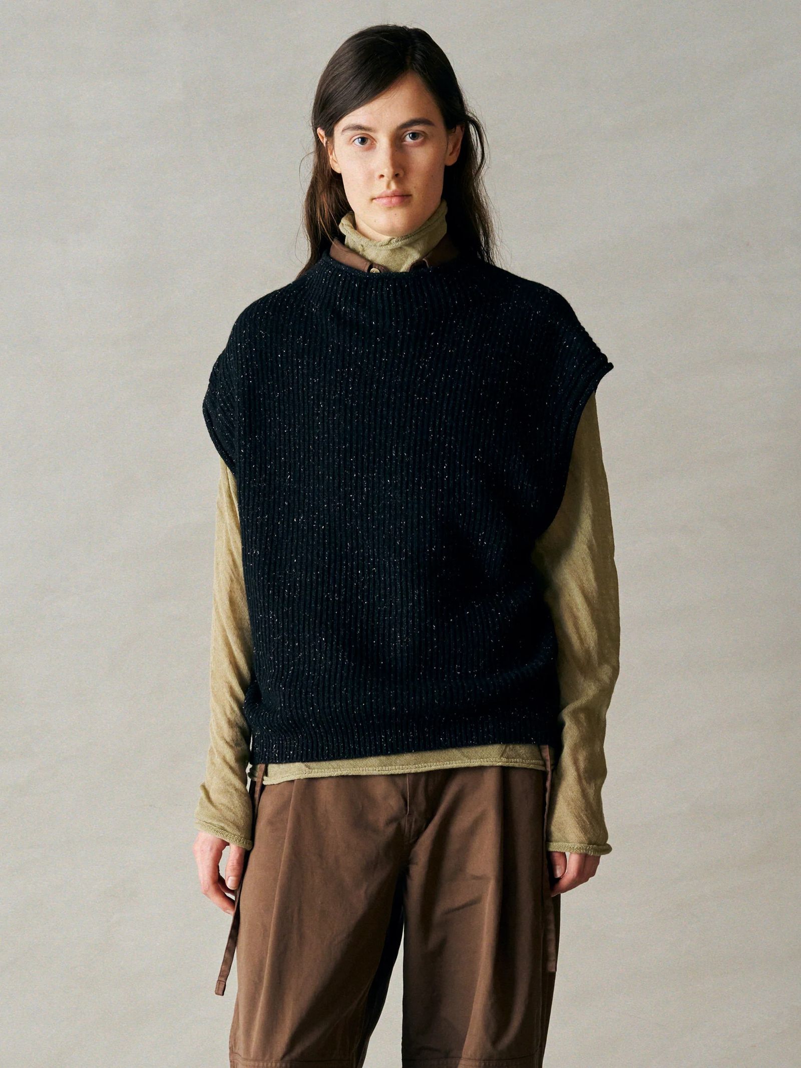 WOOLEN COTTON & SILK NEP WOOL TWEED-KNIT VEST / グレージュ