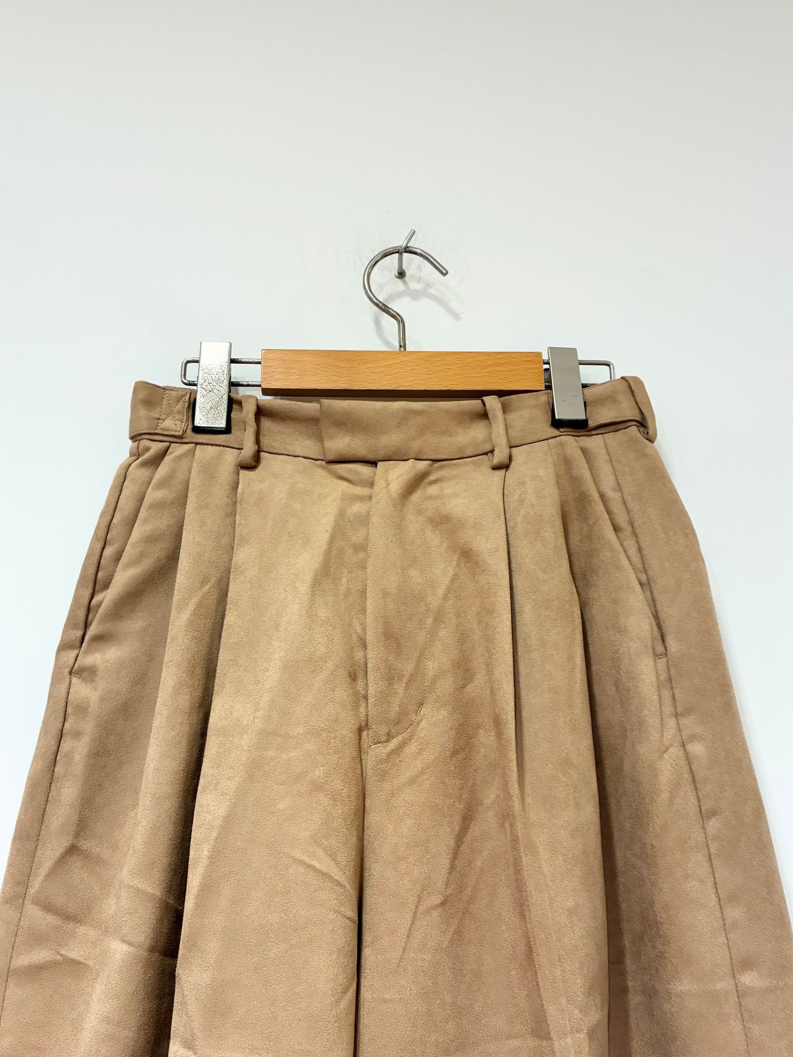 フェイクスエード パンツ / タックワイドパンツ / キャメル/ ベージュ