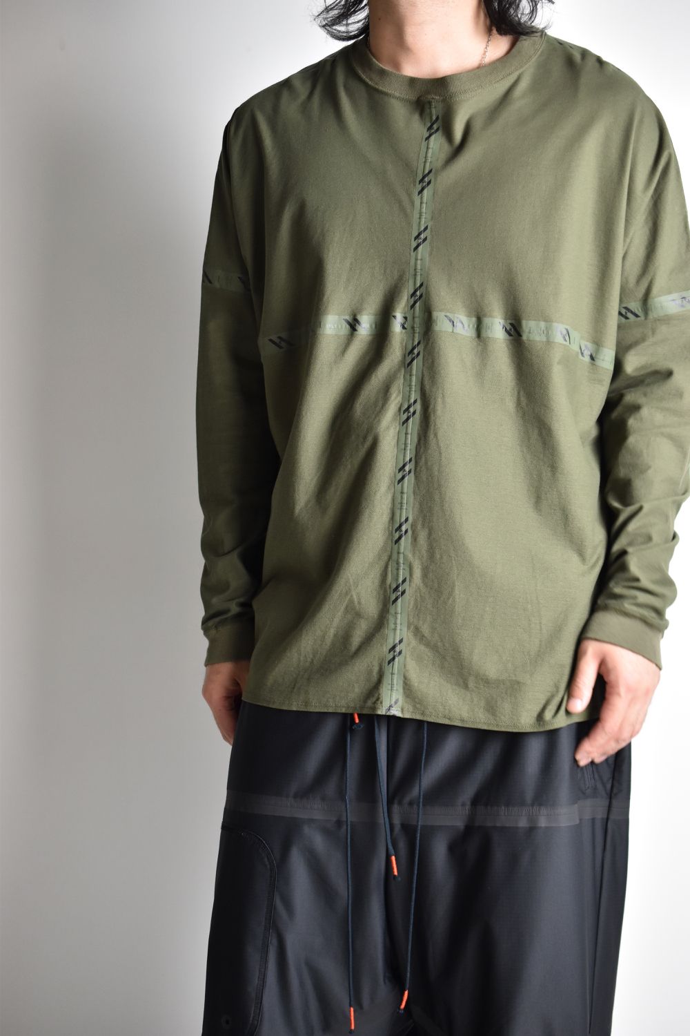 FLATSEAM LINE WIDE L-SLEEVE c/#2 OD