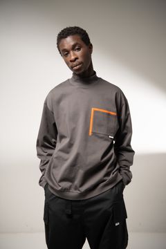 「予約商品」GRID MARKED T-SHIRT (CHARCOAL)