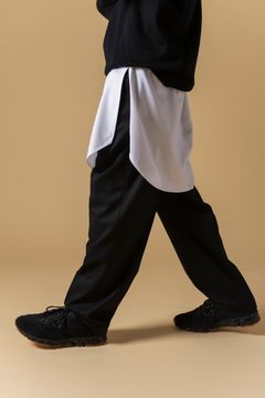 RELAXED WIDE PLEATS PANTS (BLACK)