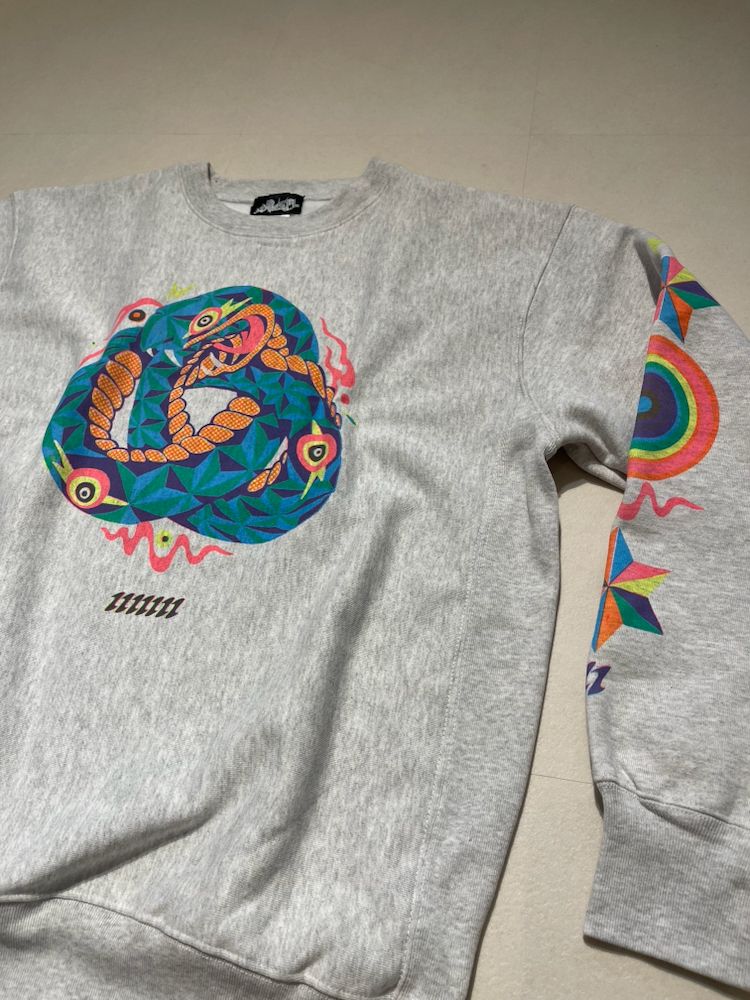 ウロボロス スウェットクルーネック GREY