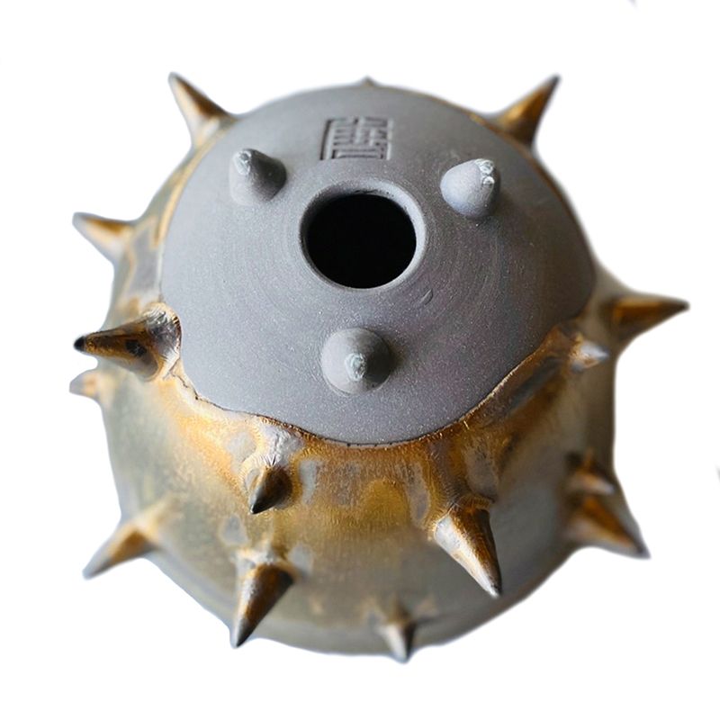 THORN STUDS POT(L)  "GOLD" -陶器鉢-