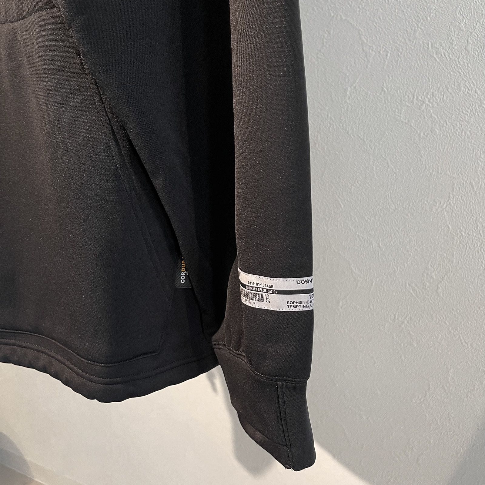 THE HOODED ANORACK FLEECE PULLOVER / ハーフジップ アノラック フーデッド (Black)