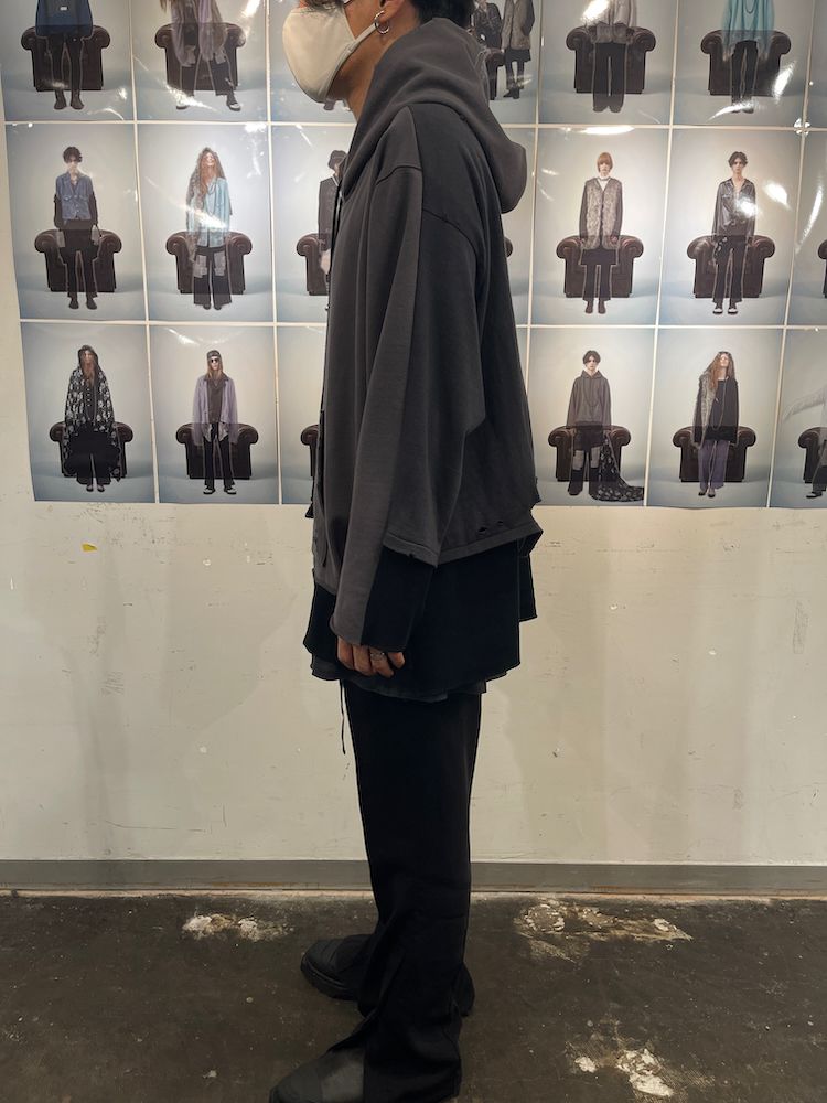 DAMAGE DOCKING SWEATPARKA / ドッキング ダメージ スウェットパーカー (Black×Kinari, Charcoal×Black)