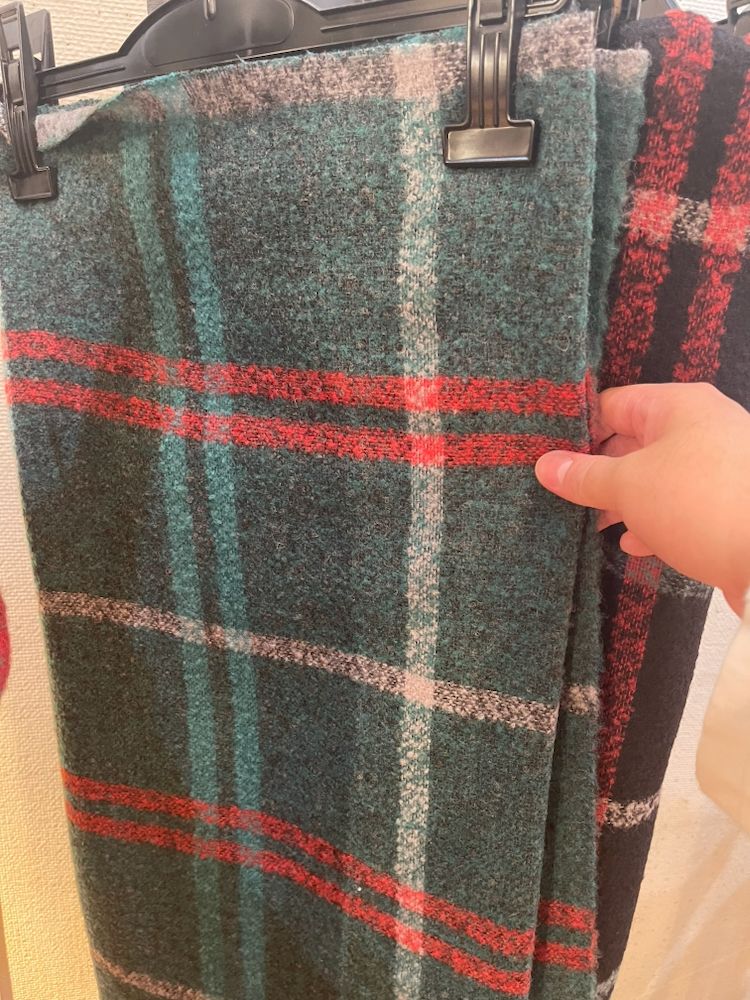 945-81TP20-22 (BLACK, GREEN, WINE)